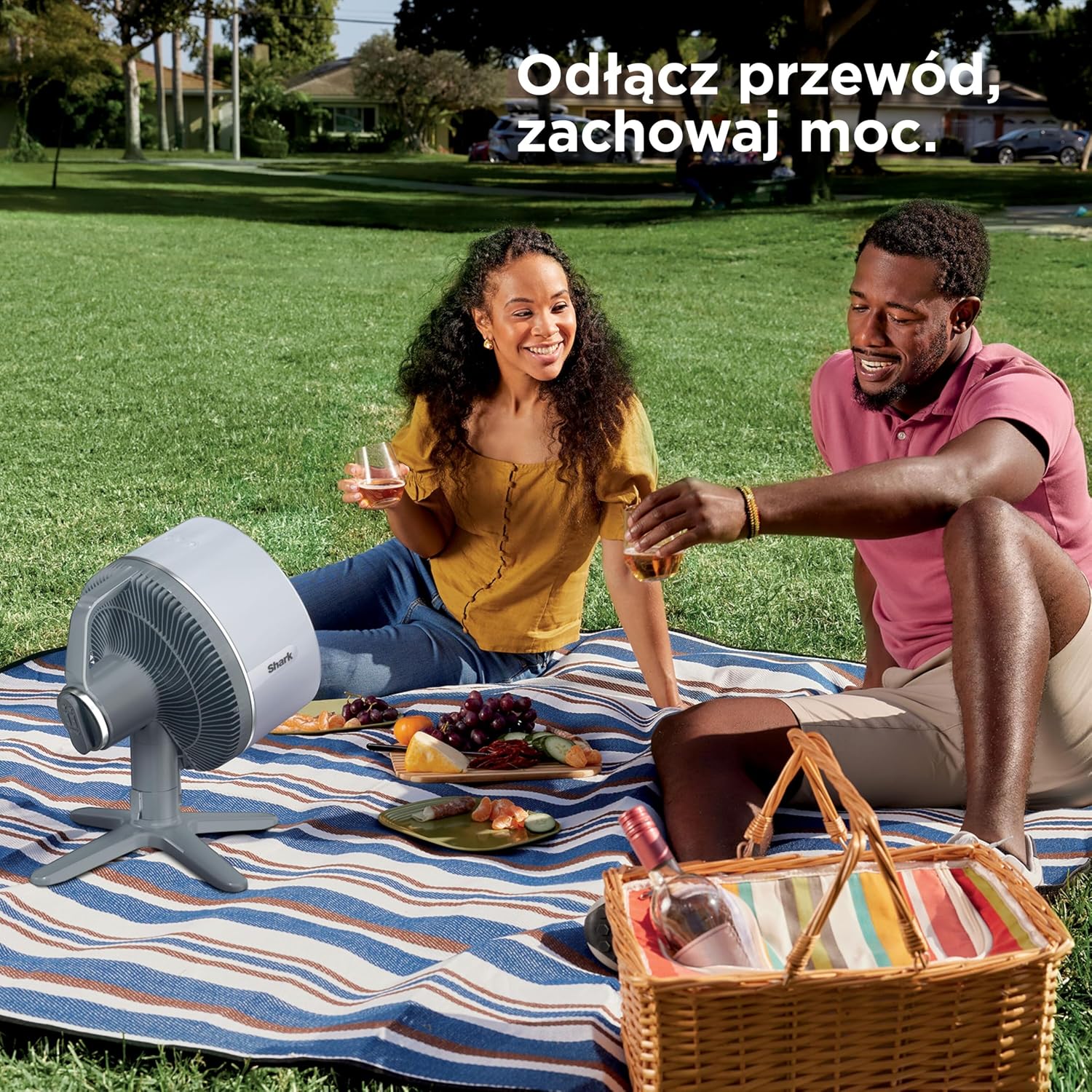 Shark FlexBreeze TableMate Wentylator bezprzewodowy wewnętrzno-zewnętrzny, do 24 godz. pracy, wydajne chłodzenie, zasięg 20 m, cichy, 5 szybkości, oscylacja, zdalne sterowanie, zimowa mgła, FA150EU