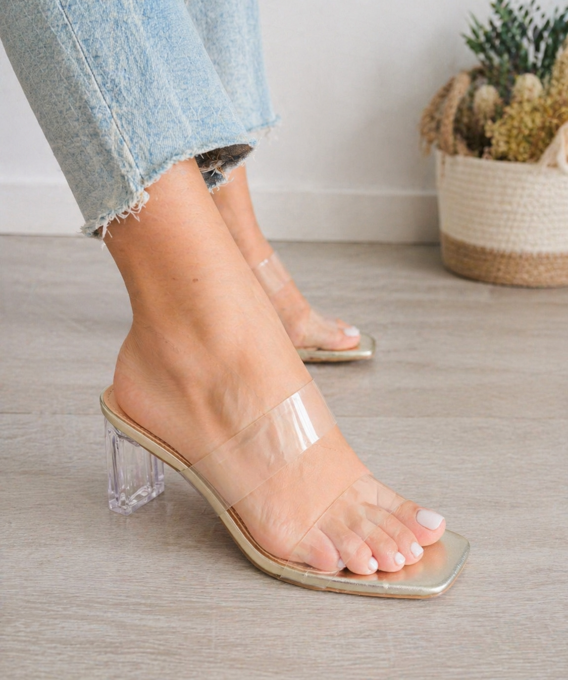 SANDALIA TAC¨®N TRANSPARENTE
