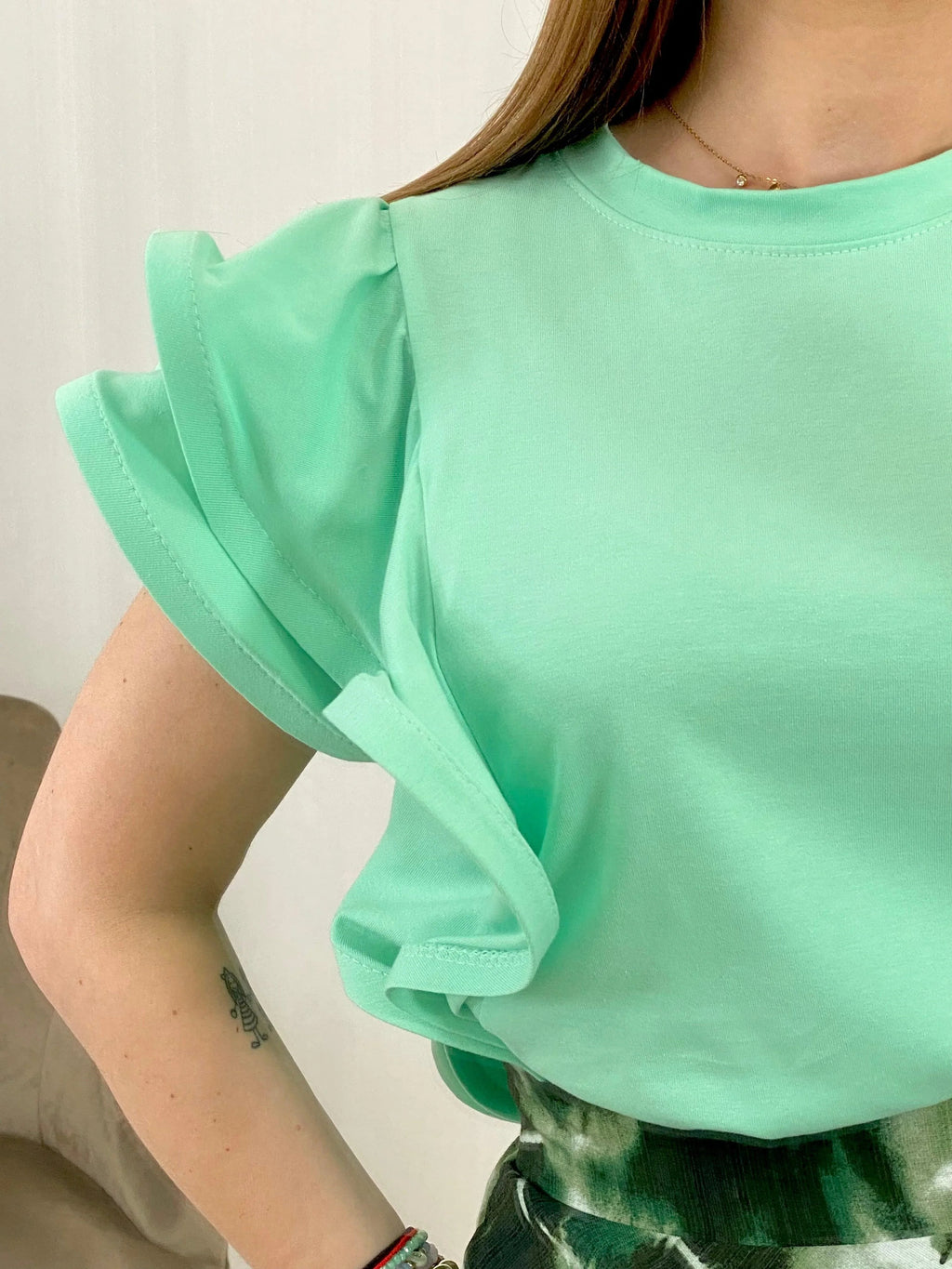 CAMISETA VOLANTES LISA