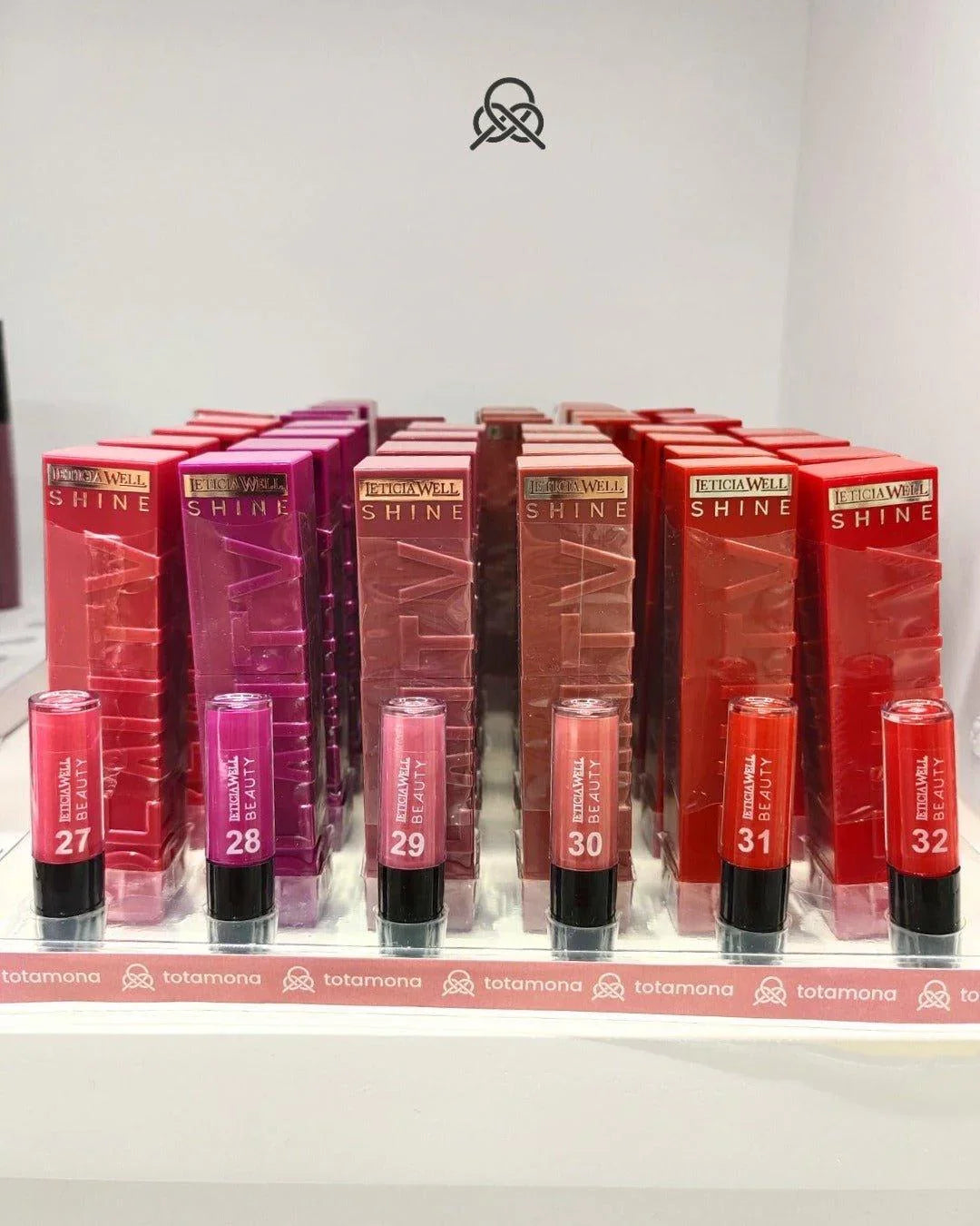 LABIAL SHINE